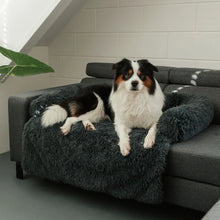 Lade das Bild in den Galerie-Viewer, MrFluffyFriend™ - Flauschiger Couchbezug für Haustiere
